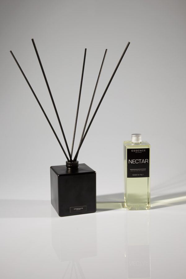 KIT NECTAR PROFUMATORE PER AMBIENTE CON VASO E RATTAN