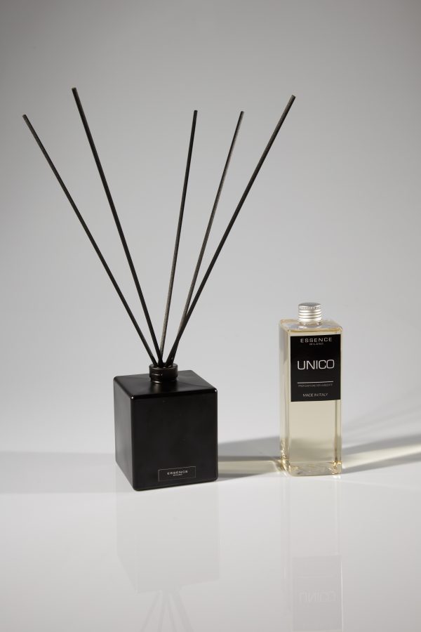 KIT UNICO PROFUMATORE PER AMBIENTE CON VASO E RATTAN